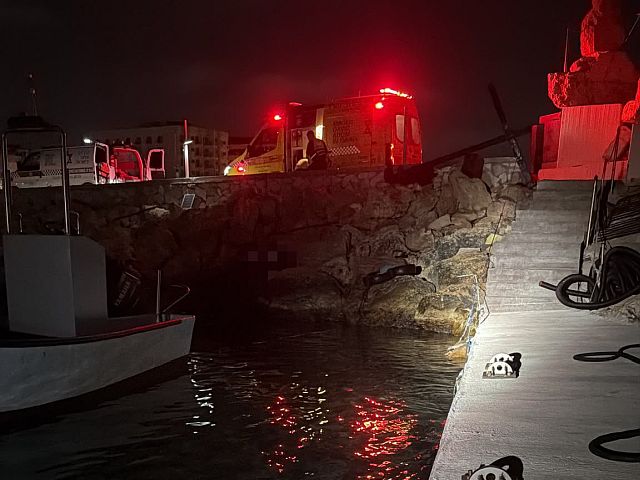 В море на набережной Нагарии погиб мужчина
