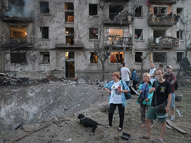 Последствия массированного удара армии РФ по Киеву. Фоторепортаж