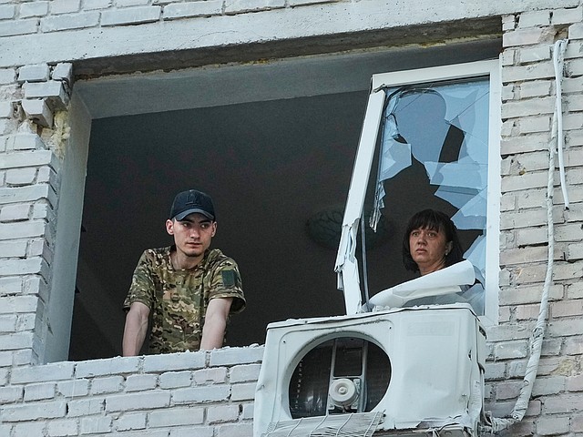 Последствия массированного удара армии РФ по Киеву. Фоторепортаж