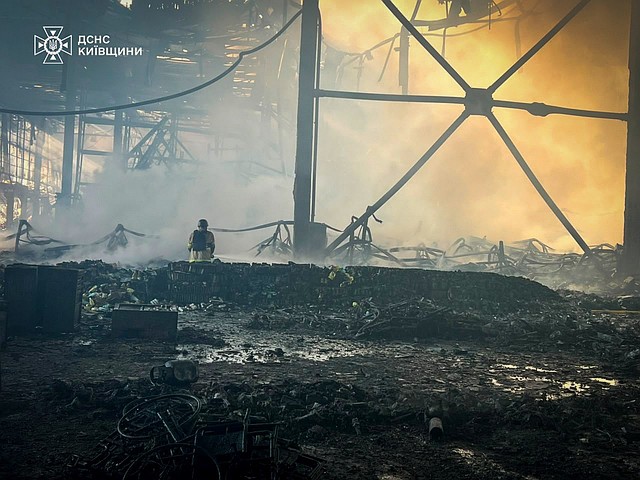 Последствия массированного удара армии РФ по Киеву. Фоторепортаж