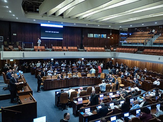 Кнессет продвинул законопроект о разделении должностей юрсоветника правительства и генпрокурора