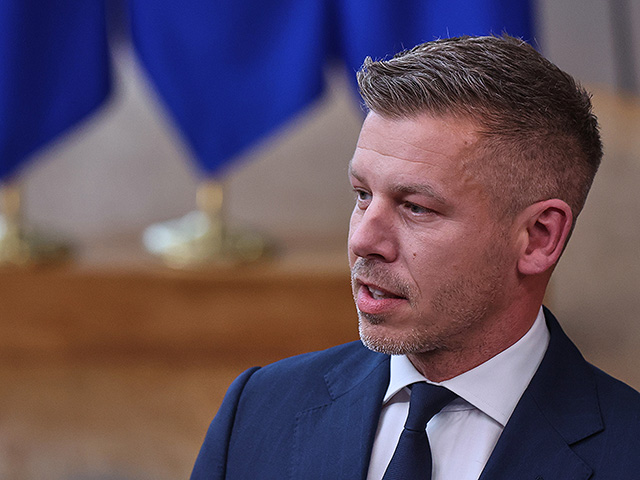 Петер Мадьяр