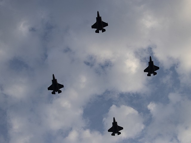 "Кан" и "Кешет": американские истребители F-22, участвовавшие в ударах по Ирану, покинули Израиль