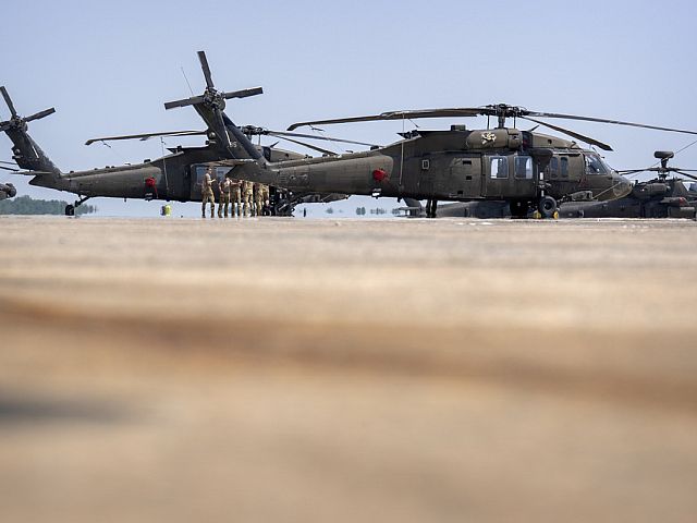 NYT: иранские удары повредили значительное число вертолетов Black Hawk в Иордании