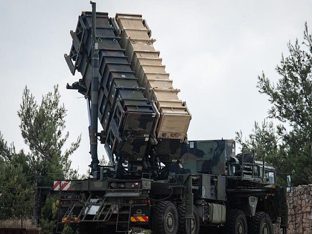 Пентагон расширит производство компонентов для систем противоракетной обороны Patriot и THAAD
