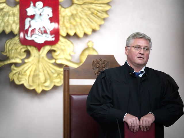 Верховный суд России отстранил "Яблоко" от участия в выборах