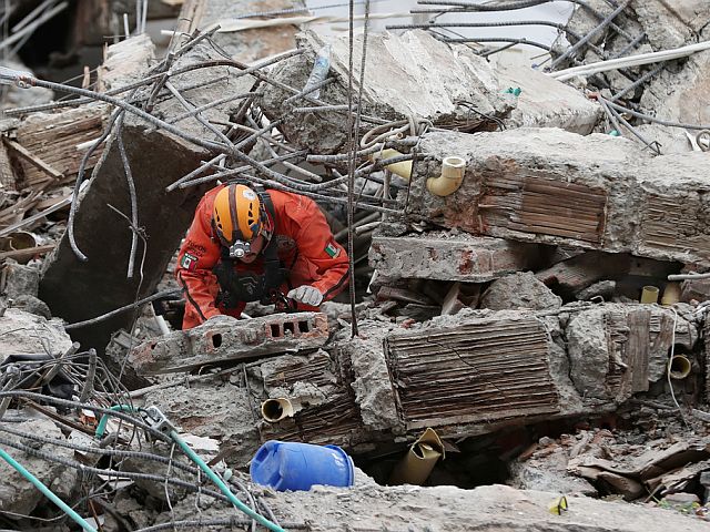 Жертвы землетрясения в Колумбии: не менее 265 погибших, почти 500 пропали без вести