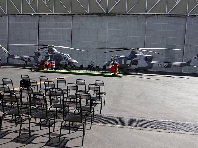 Вертолеты Bell-412