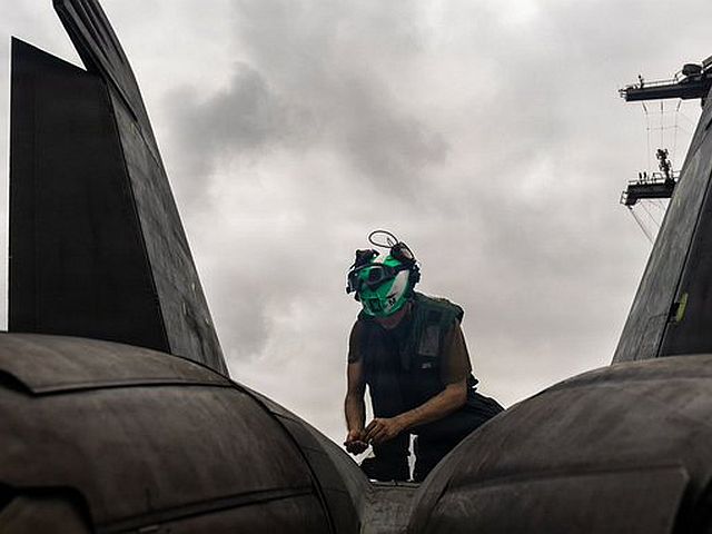 CENTCOM: с начала блокады Ирана американские военные перенаправили 53 торговых судна

