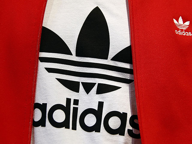 Adidas извинилась за рекламную кампанию с участием бойца ЦАХАЛа, потерявшим ногу