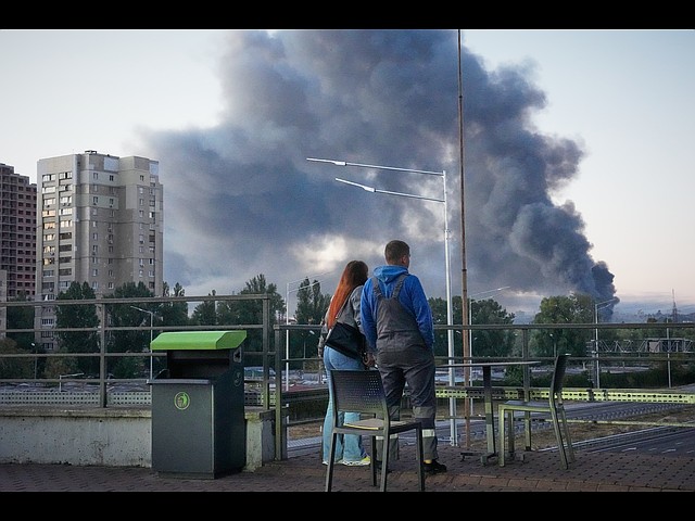 Киев после короткого "затишья". Фоторепортаж