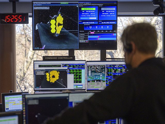 Телескоп Webb обнаружил рекордно легкие коричневые карлики