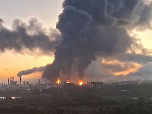 מוסקבה ואזור מוסקבה ספגו מתקפת כטב"מים מסיבית: בית הזיקוק בקפוטניה נפגע, יש הרוגים
