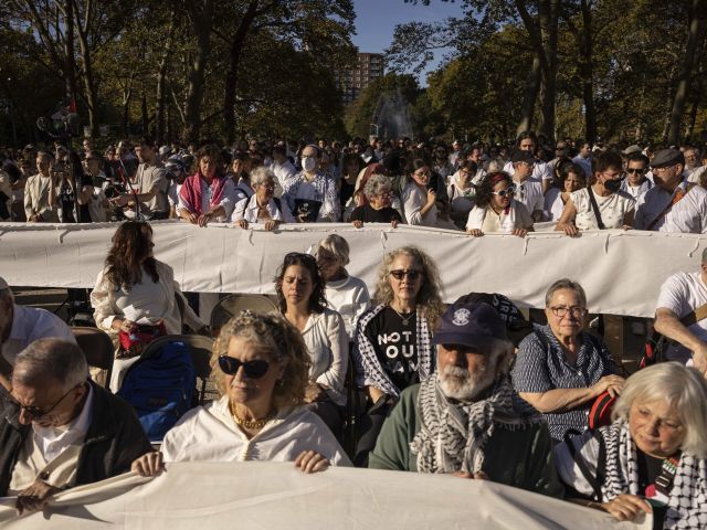В Йом Кипур в Бруклине прошла еврейская "молитва искупления за грех геноцида в Газе"