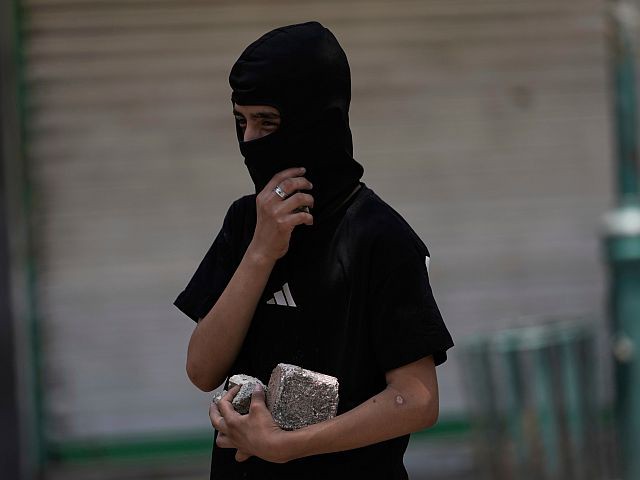 Гибель "камнеметателя" в деревне Ясуф в Самарии