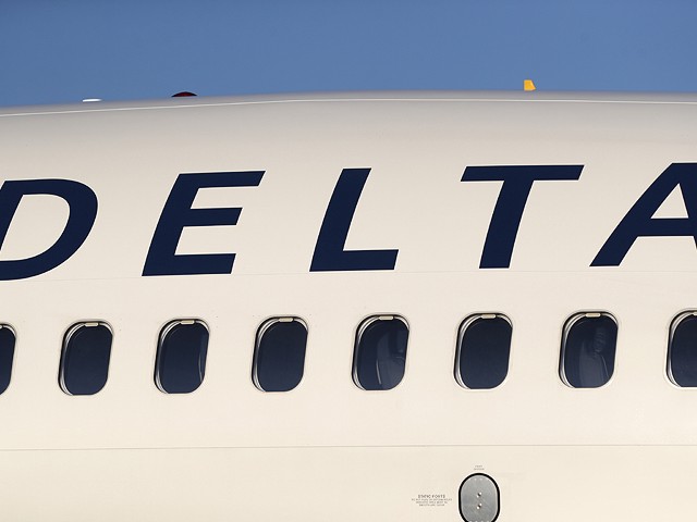 В Нью-Йорке задержан рейс Delta в Тель-Авив после телефонного звонка о бомбе