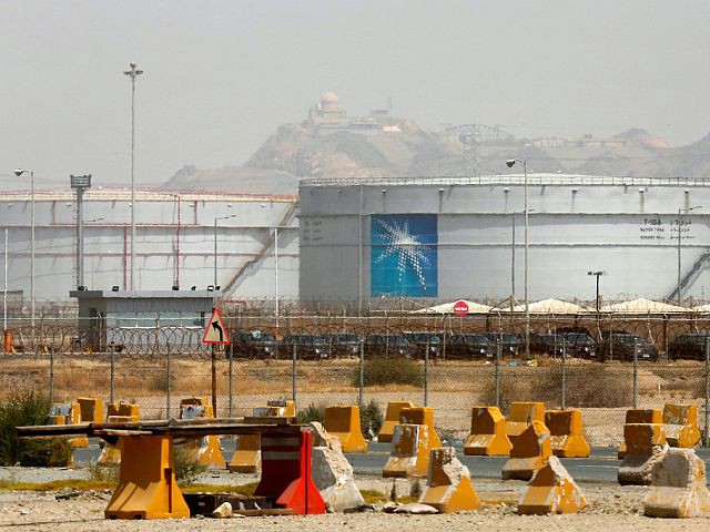 Хуситы атаковали штаб-квартиру Saudi Aramco, в Эр-Рияде есть пострадавшие
