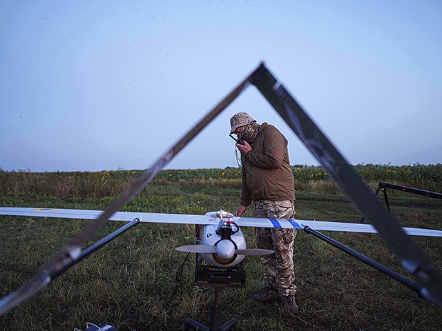 Украинские представители сообщают о замедлении Starlink: "США помогают России в войне"