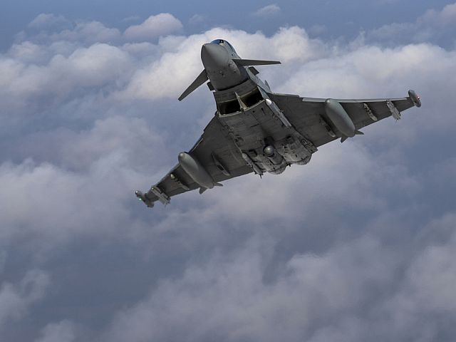 Истребитель Eurofighter Typhoon