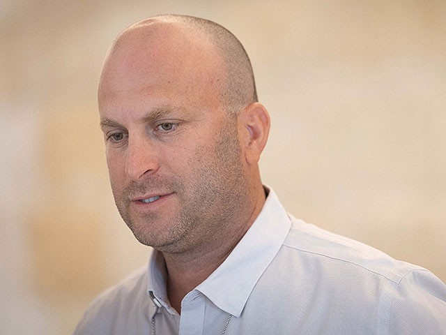 Депутат Кройзер прибыл на допрос в полицию и назвал свое дело "политически мотивированным"