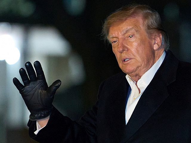 Трамп: США не ведут переговоров с Ираном, "скоро что-то произойдет"