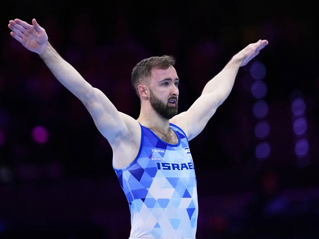 Чемпионат мира по спортивной гимнастике. Артем Долгопят завоевал бронзовую медаль