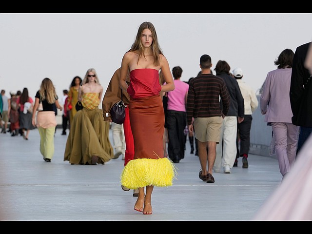 Коллекция Moschino