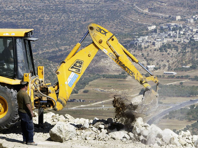 Палестинское руководство может прекратить всякое сотрудничество с израильской стороной в знак протеста против строительства в еврейских поселениях и в Восточном Иерусалиме