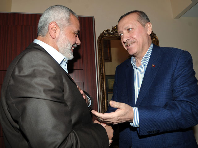 Глава правительства ХАМАС в Газе Исмаил Ханийя и премьер-министр Турции Тайип Реджеп Эрдоган. Анкара, январь 2012 года
