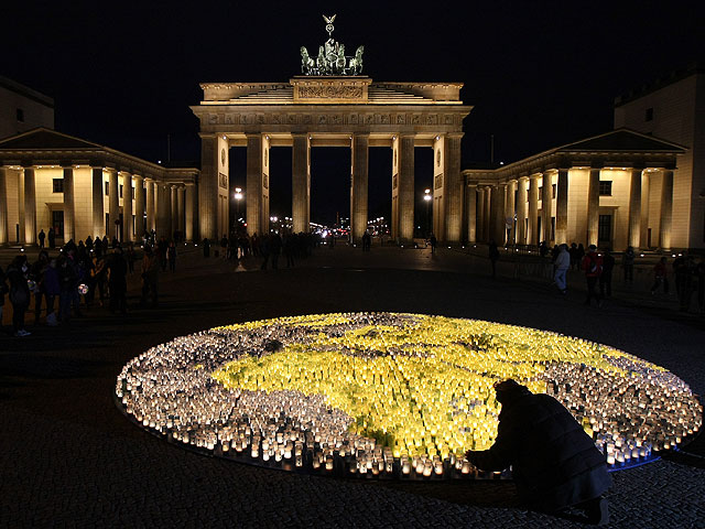 Берлин. Час Земли. 31 марта 2012 года