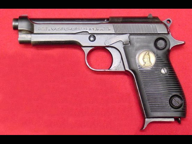 Пистолет иракской фирмы Tariq (копия итальянского пистолета Beretta M 1951)