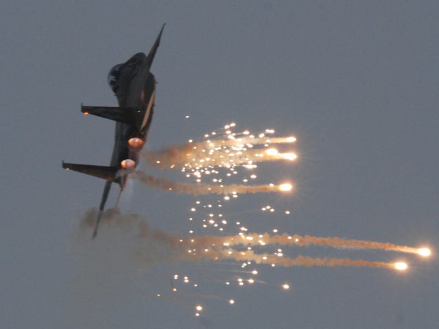 ВВС ЦАХАЛа нанесли удар по палестинским ракетчикам на юге сектора Газы