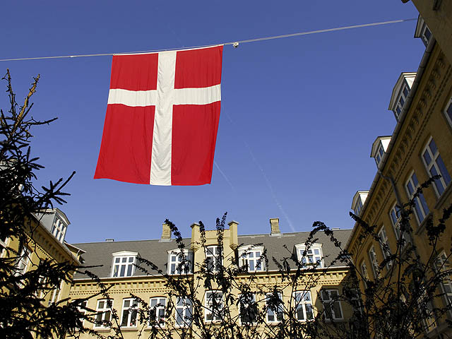 МИД Дании потребовал разъяснений относительно поведения Шалома Айзнера