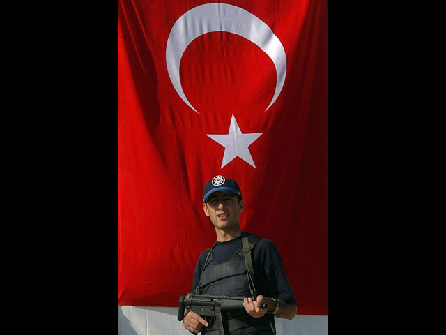The Times: Турция может попросить NATO способствовать прекращению обстрела ее границ