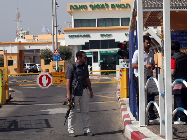Пограничный переход между израильским Эйлатом и египетской Табой