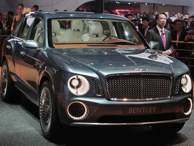 Bentley EXP 9F концепт