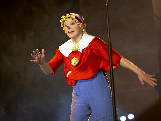 В мае на нескольких сценах Израиля музыкальным театром Алексея Рыбникова будет представлена авторская версия рок-оперы "Юнона и Авось" и детского мюзикла "Буратино"