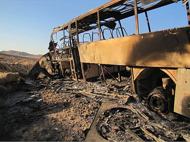 Автобус, расстрелянный террористами 18 августа 2011 года на границе Египта и Израиля