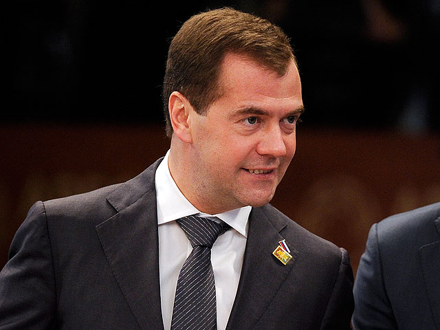 Госдума РФ утвердила назначение Дмитрия Медведева на пост премьер-министра
