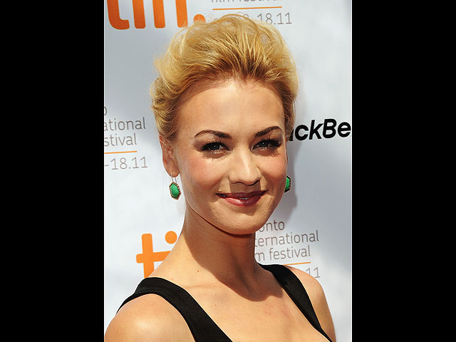 Ивонн Страховски (Yvonne Strahovski) 