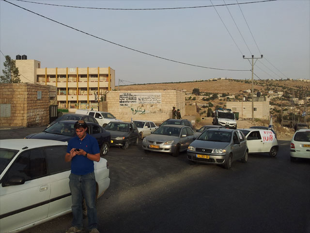 Акция протеста еврейских поселенцев около деревни Эль Бейт а-Дир. 22 мая 2012 года