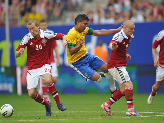 В Гамбурге сборная Бразилии победила датчан