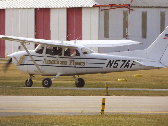Cessna 172 (иллюстрация)