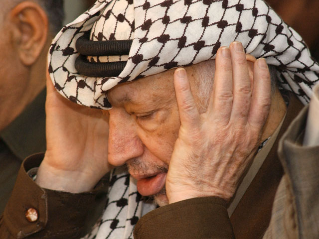 Ясер Арафат в 2004-м году