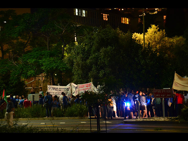 Акция социального протеста в Хайфе. 2 июня 2012 года