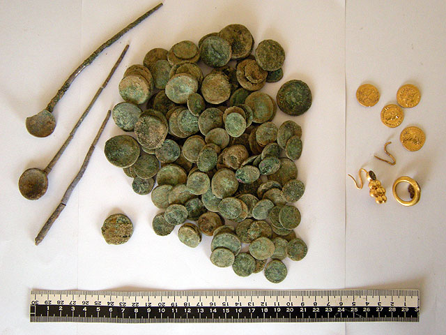 Под Кирьят-Гатом найден клад золота и серебра времен восстания Бар-Кохбы