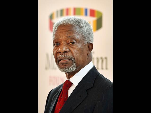 Кофи Аннан, в свою очередь, заявил, что разработанный им мирный план не выполняется, и ситуация в Сирии быстро ухудшается