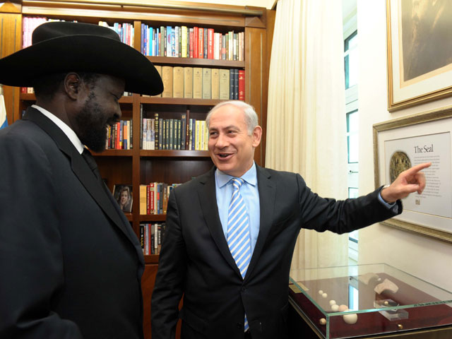 Президент Южного Судана Сальва Киир Майярдит и премьер-министр Израиля Биньямин Нетаниягу  
