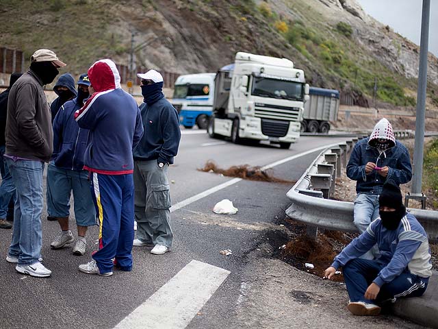 Восстание шахтеров в Испании: десятки пострадавших