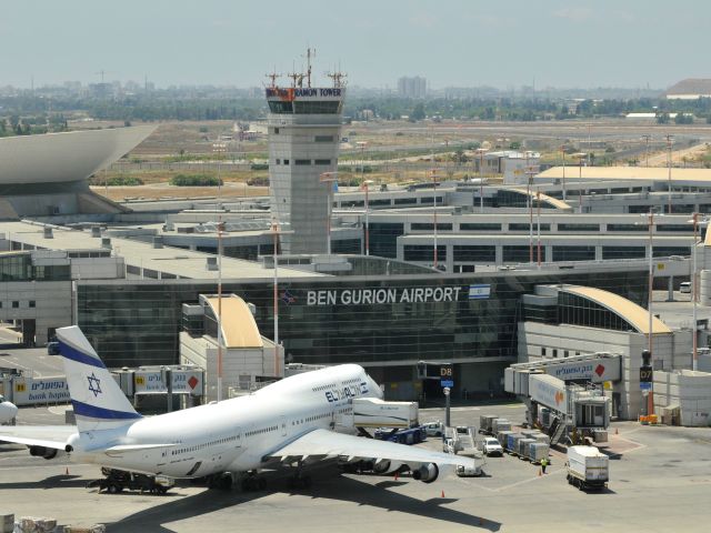 Неисправный грузовой самолет благополучно приземлился в аэропорту Бен-Гурион